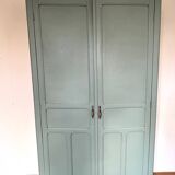 Armoire parisienne vert demoiselles