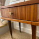 Chevet vintage en Formica