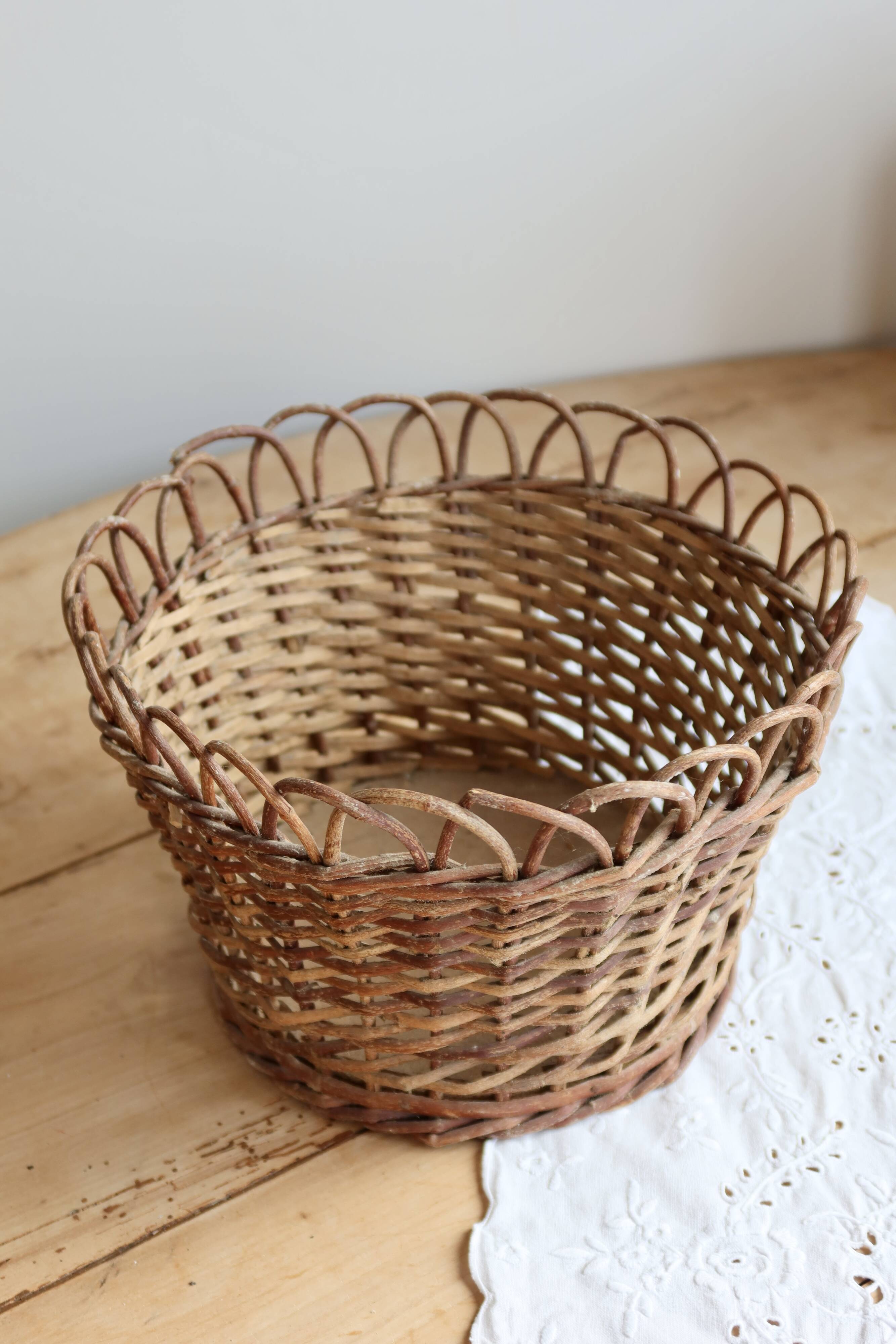Cache-pot vintage rotin tressé – Accessoire plante d'intérieur