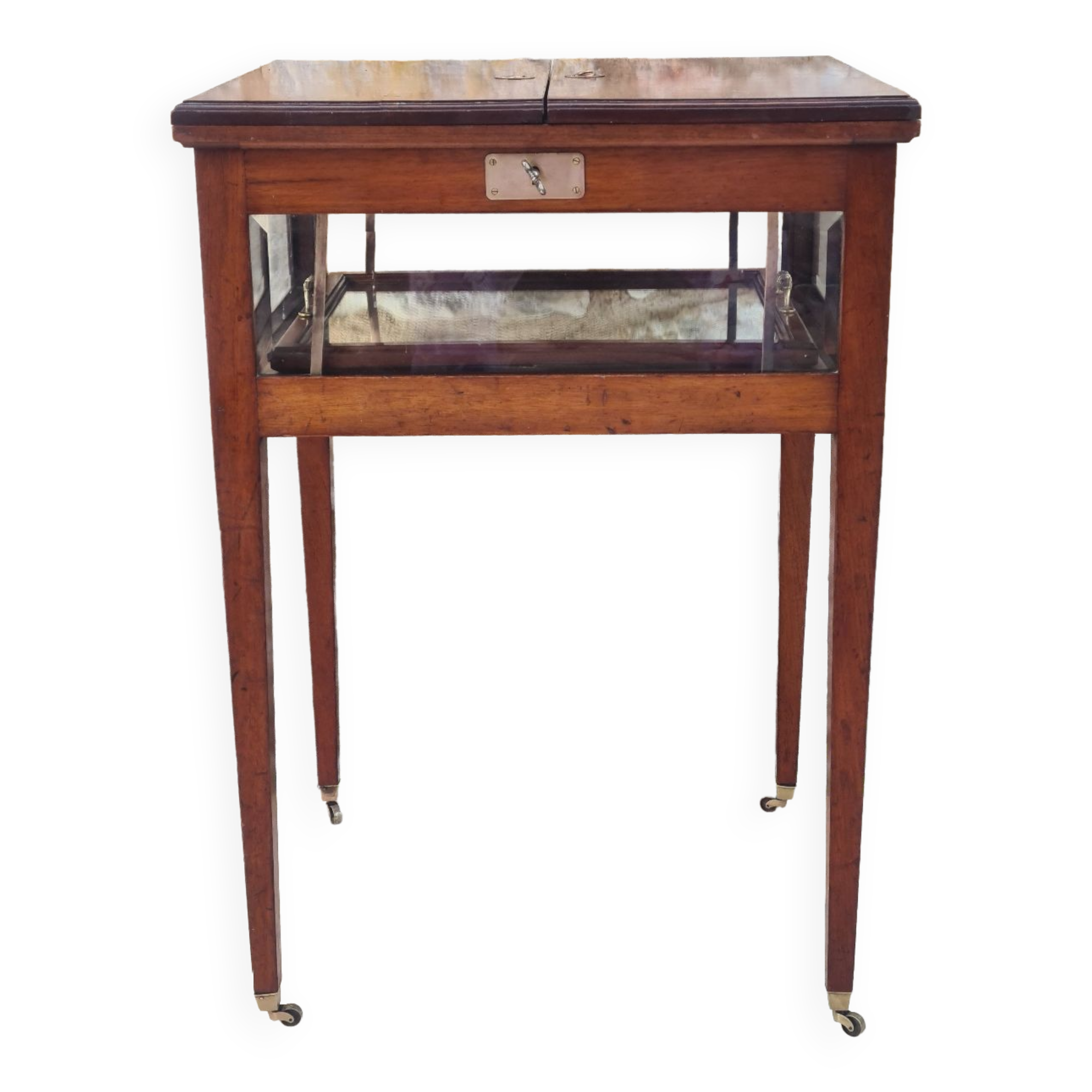 Mahogany tea table