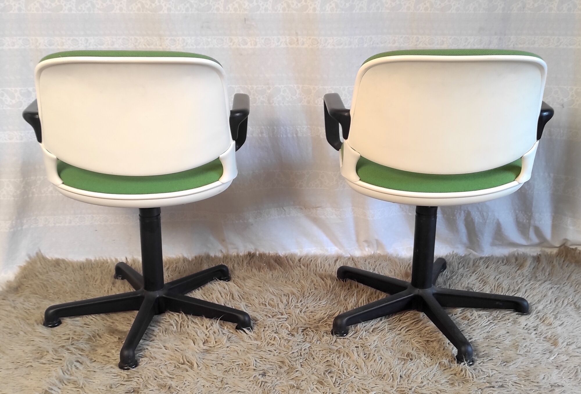 Office armchairs by Conforto for International Furniture 70s/80s