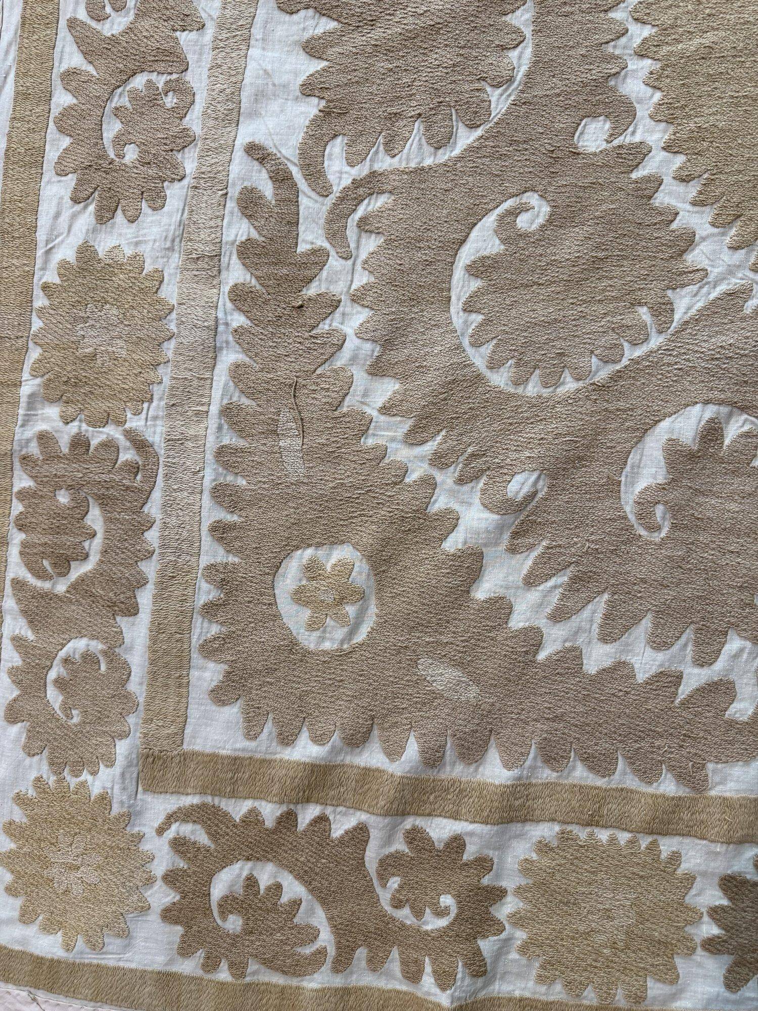 Vintage hand-embroidered tablecloth 137x147 cm