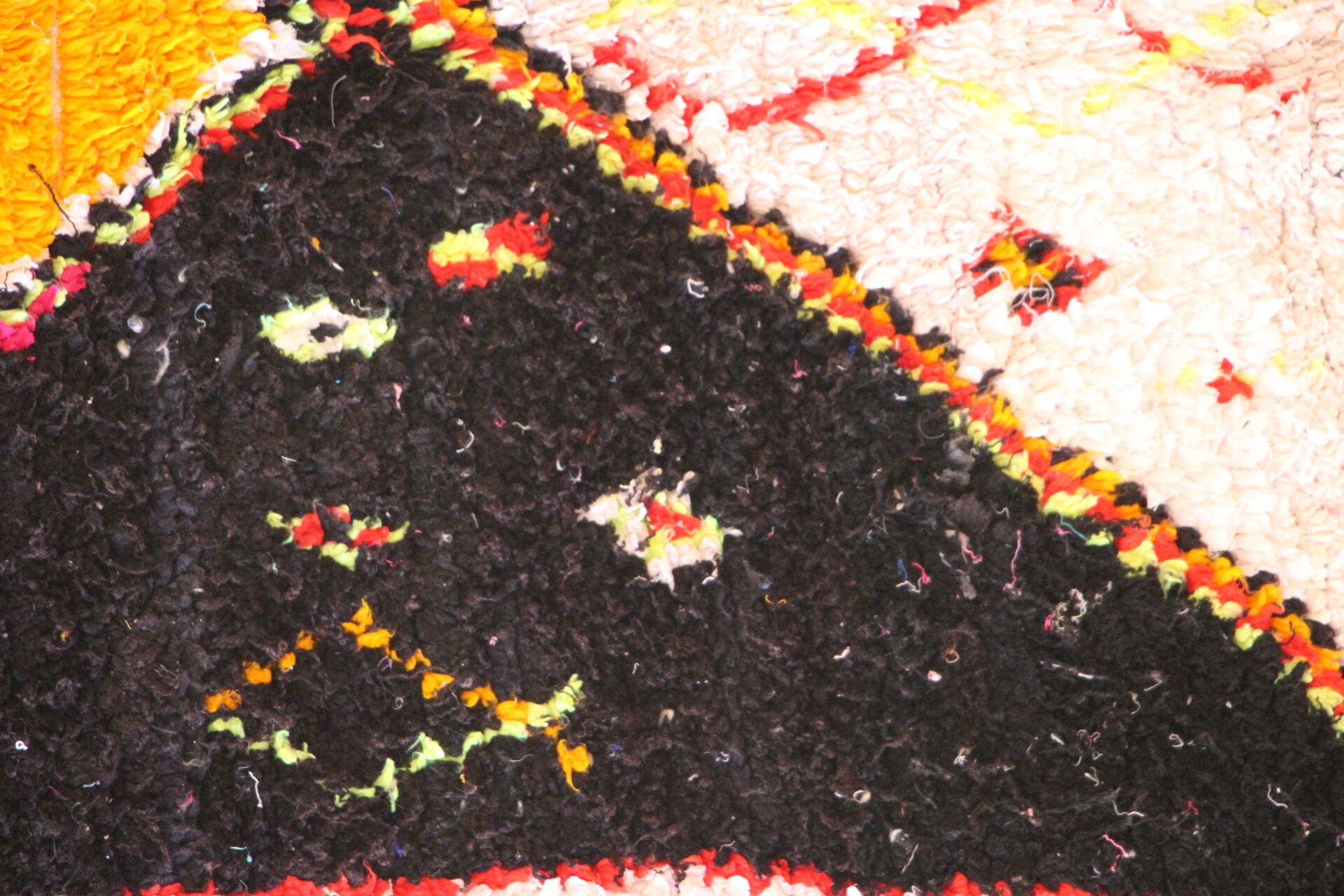 Carpet boucharouette 260 x 150