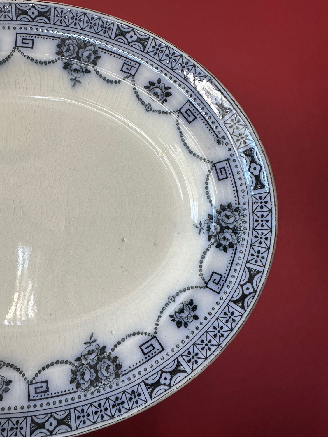 Oval English plate