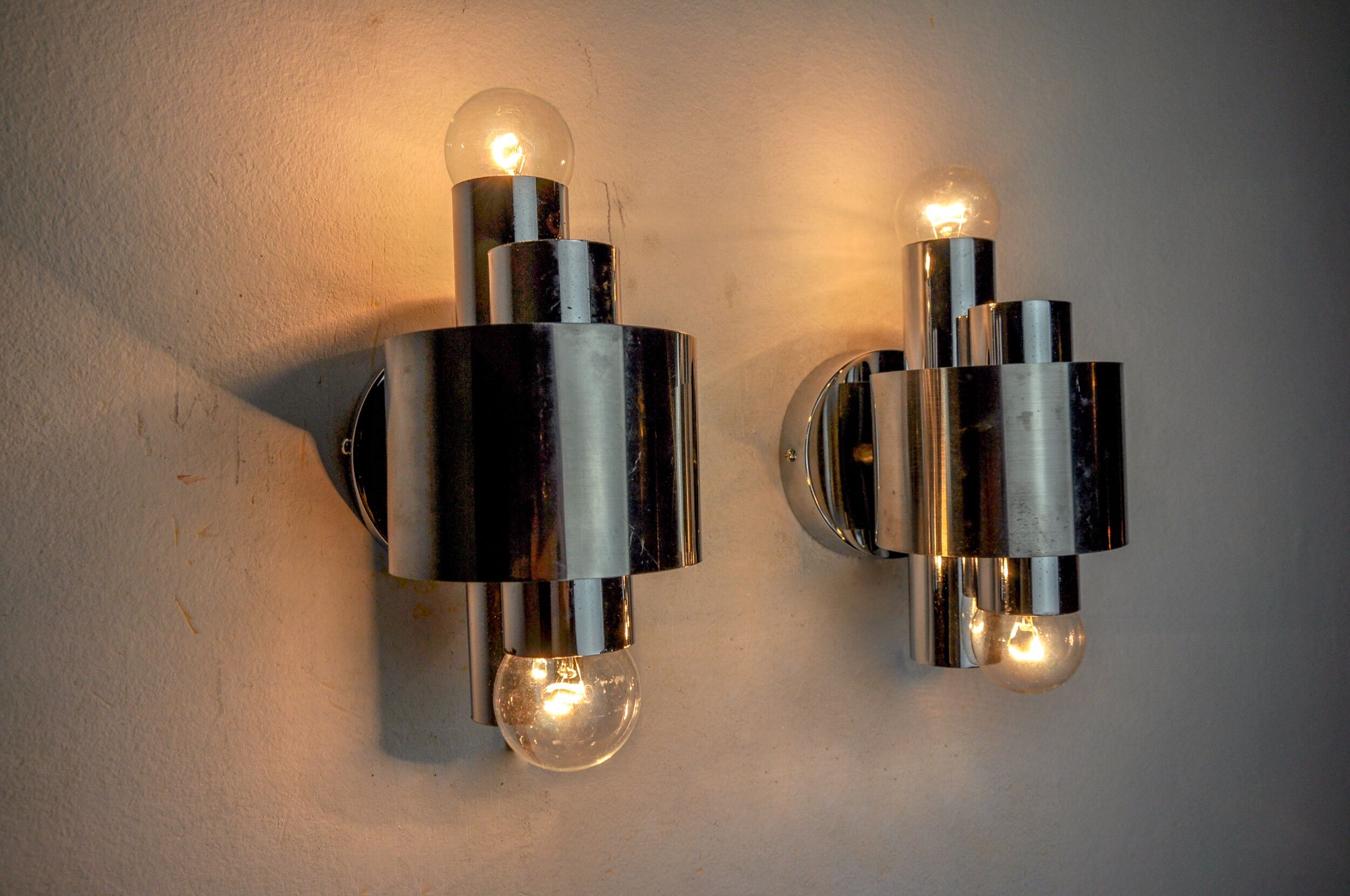 Pair of wall lights from Sciolari, chrome-plated metal, Italy, 1970