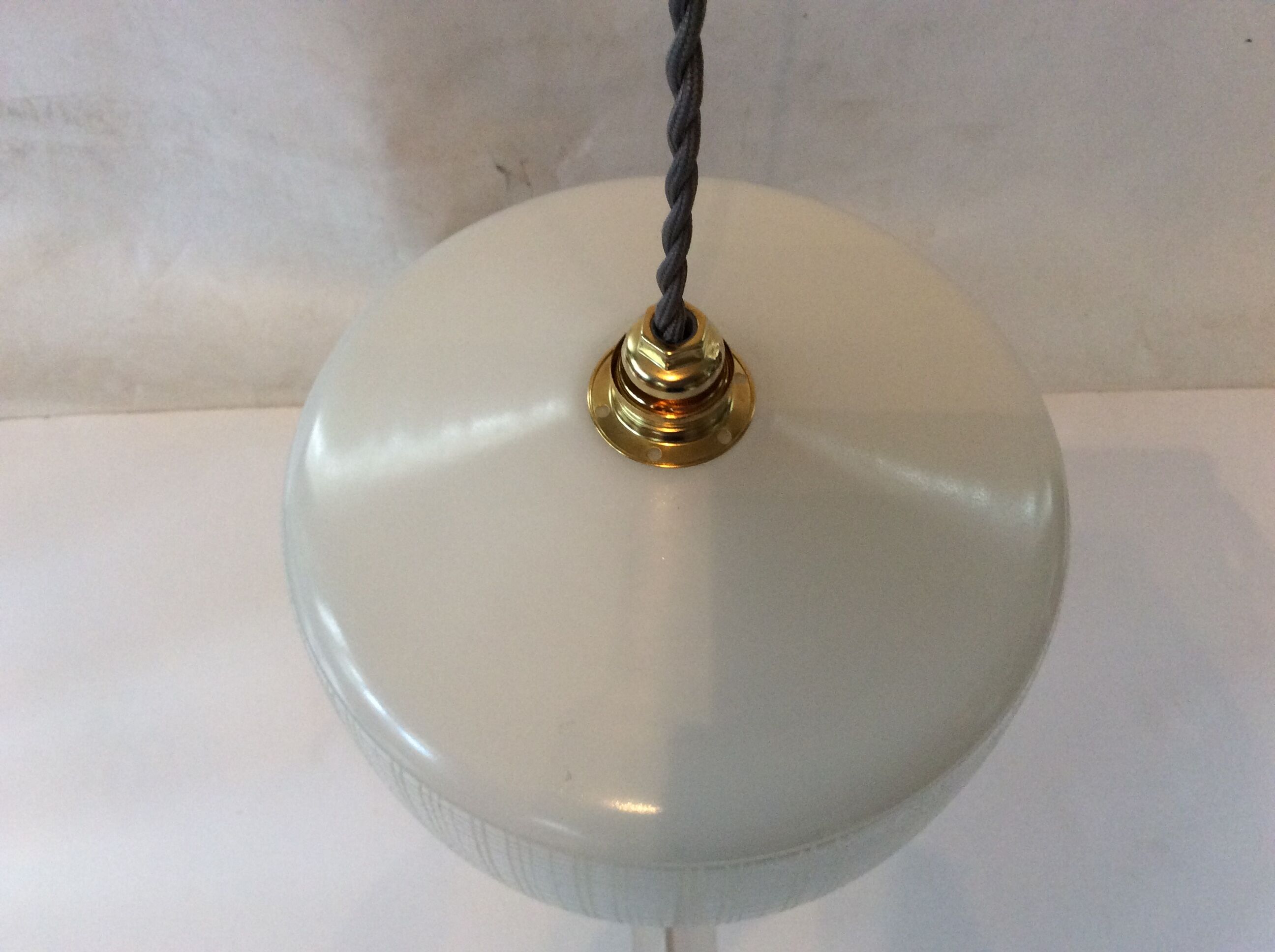 Scandinavian opaline hanging