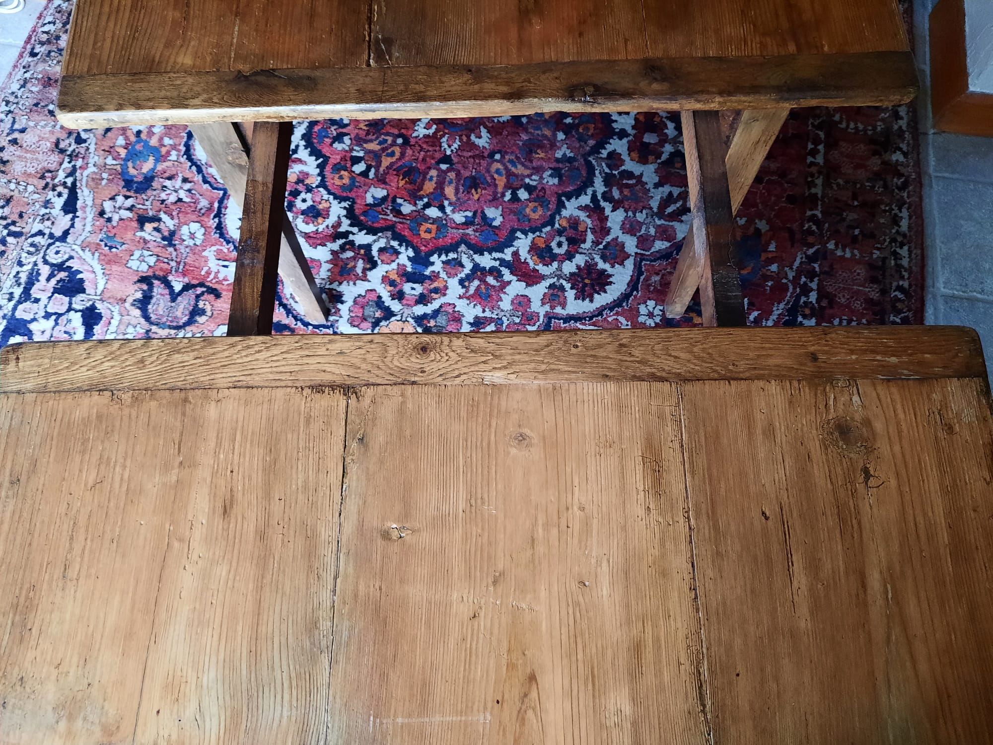 Winegrower's table with extension