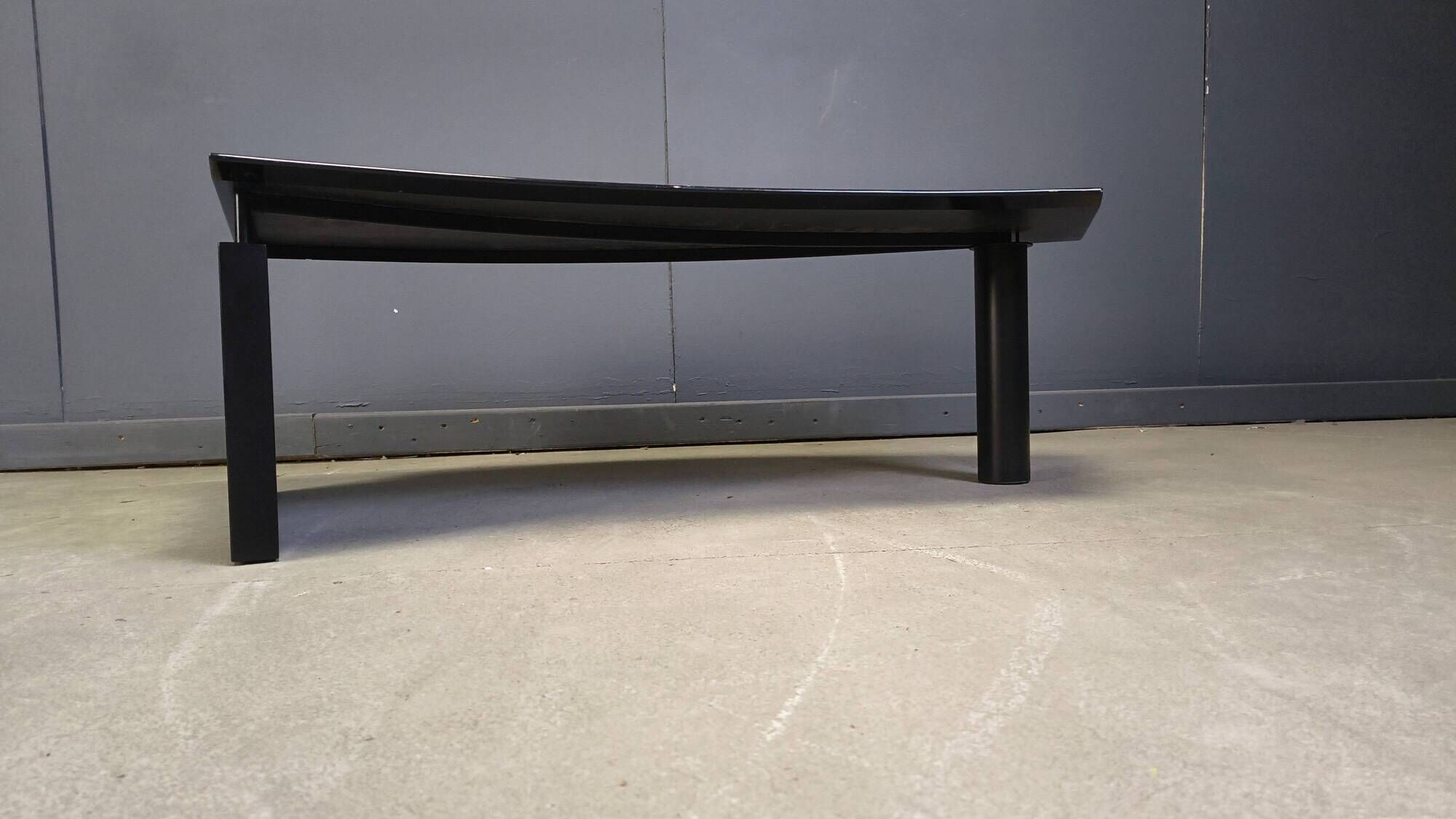 Burl wood coffee table by Cattelan Italy, 1990s