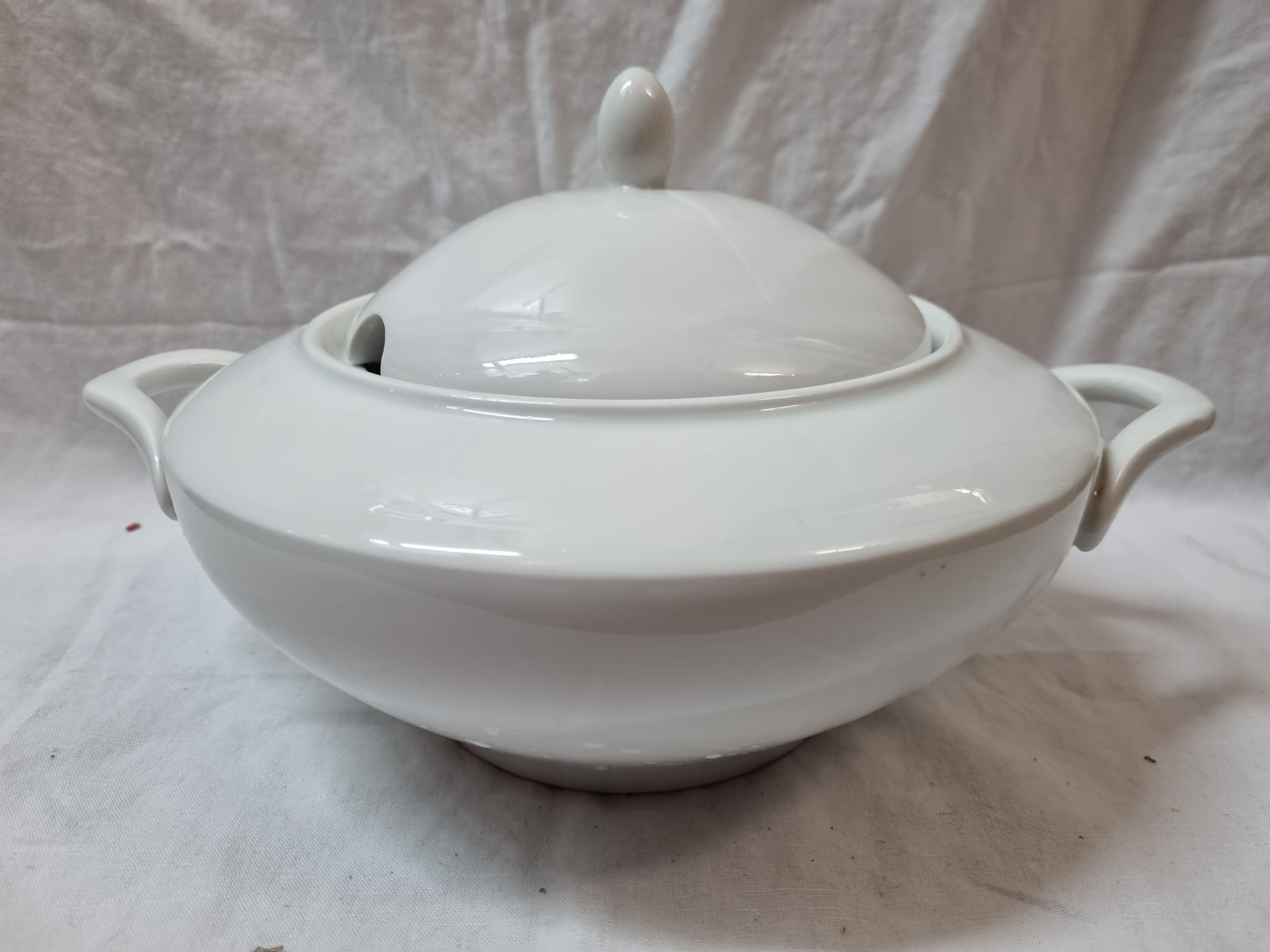 White porcelain tureen