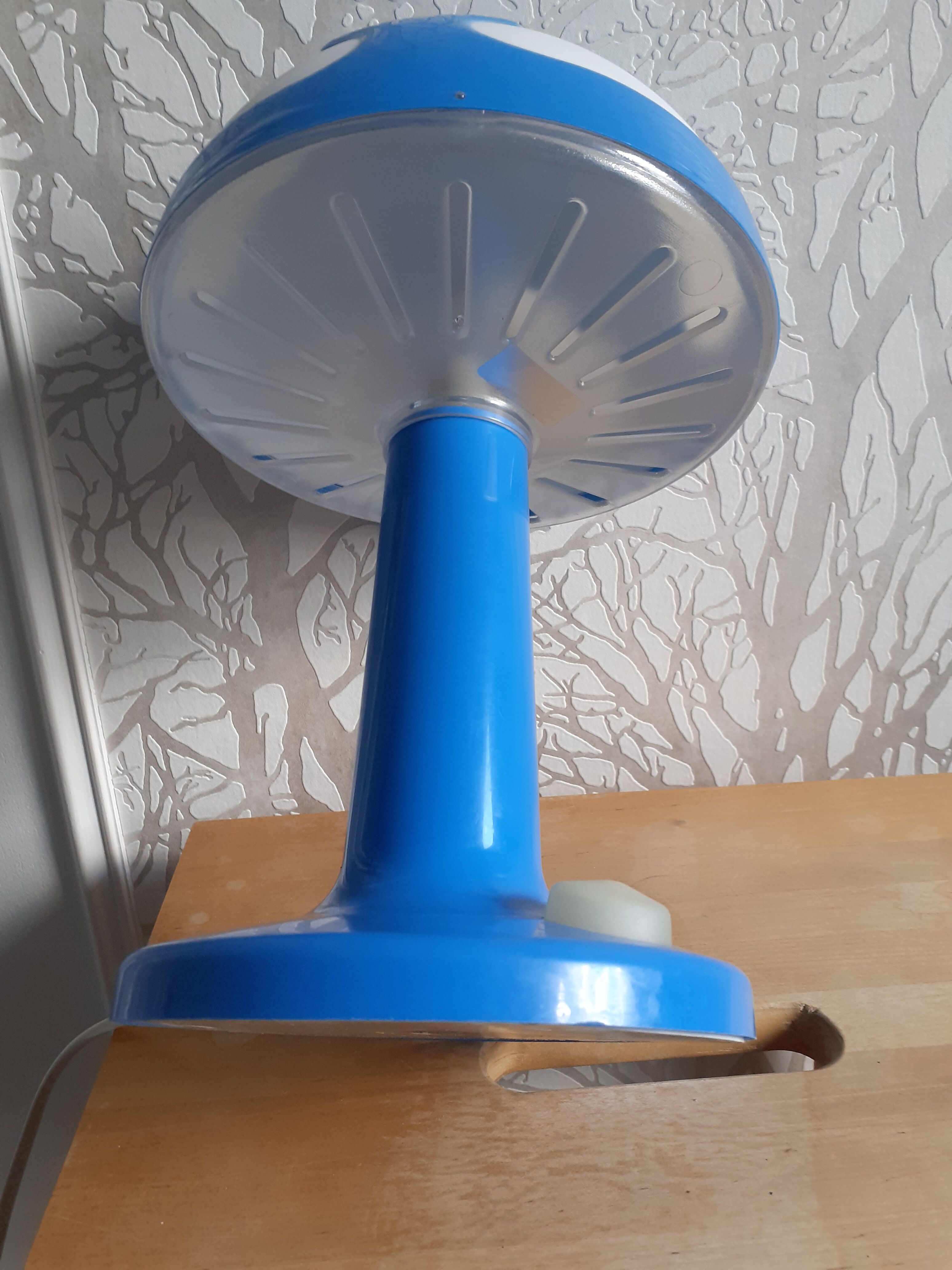 Blue cloud lamp skojig