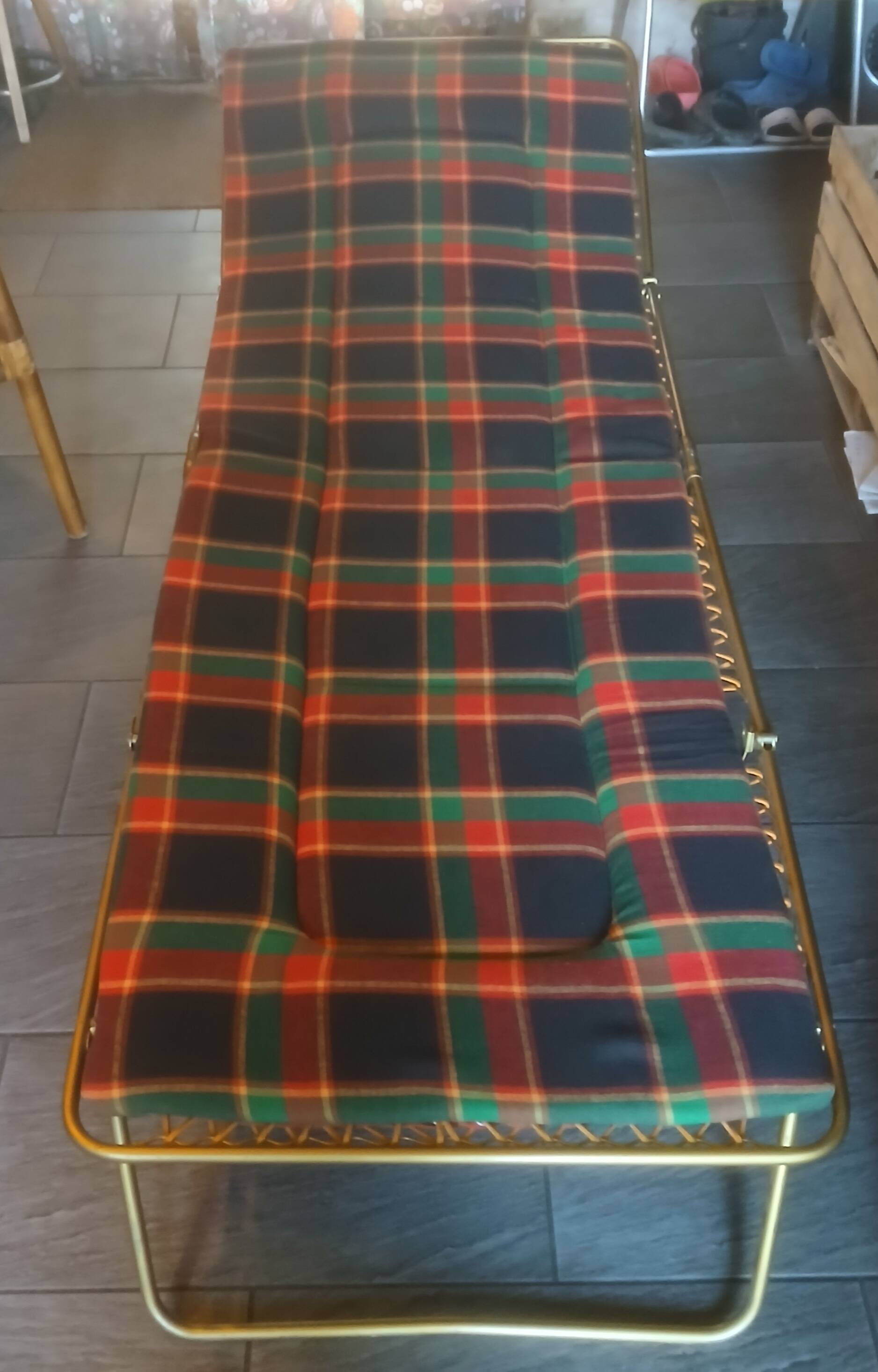 Lafuma vintage 1970s camp bed – foldable – tartan green – camping c