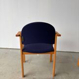 Série de deux chaises empilanle en hêtre courbé style scandinave IKEA