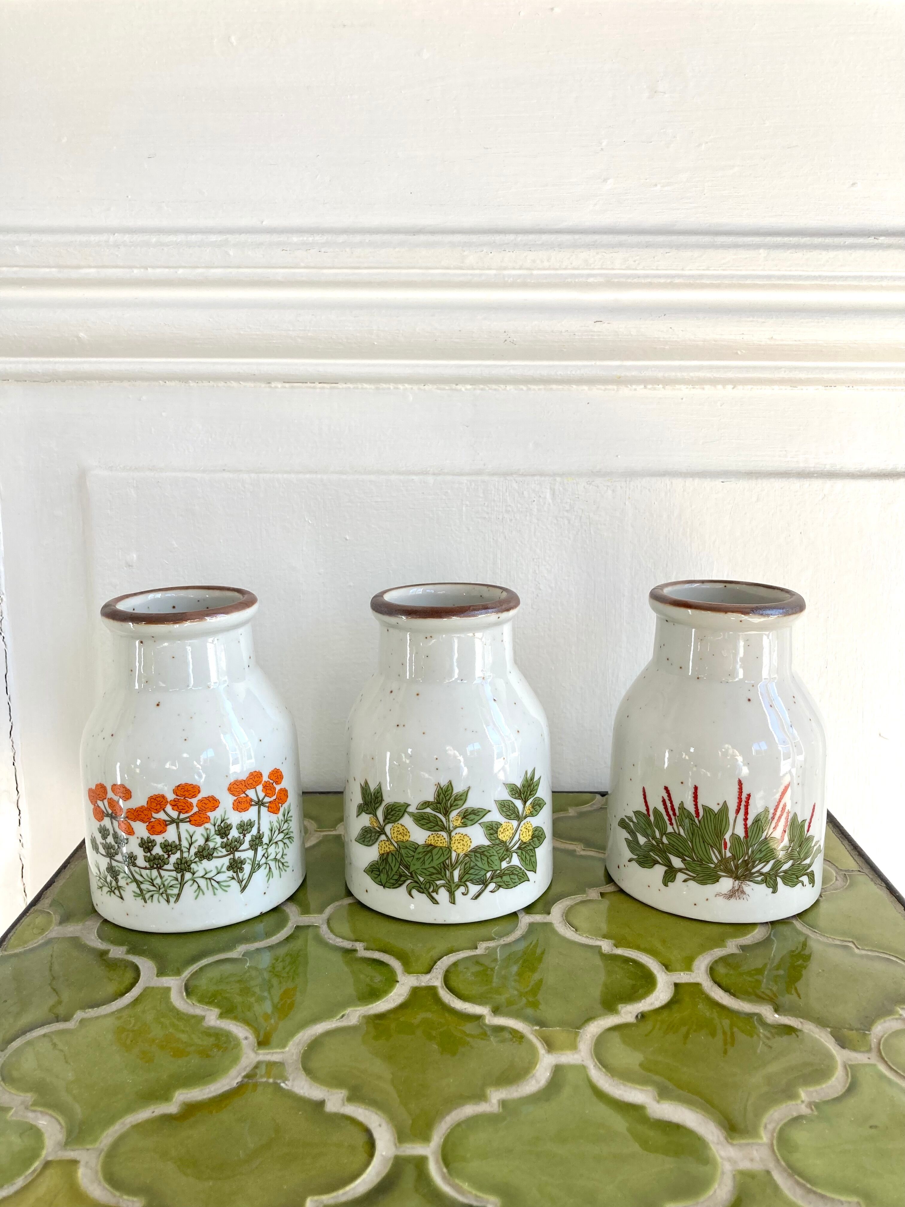 Vases en grès décor herbier