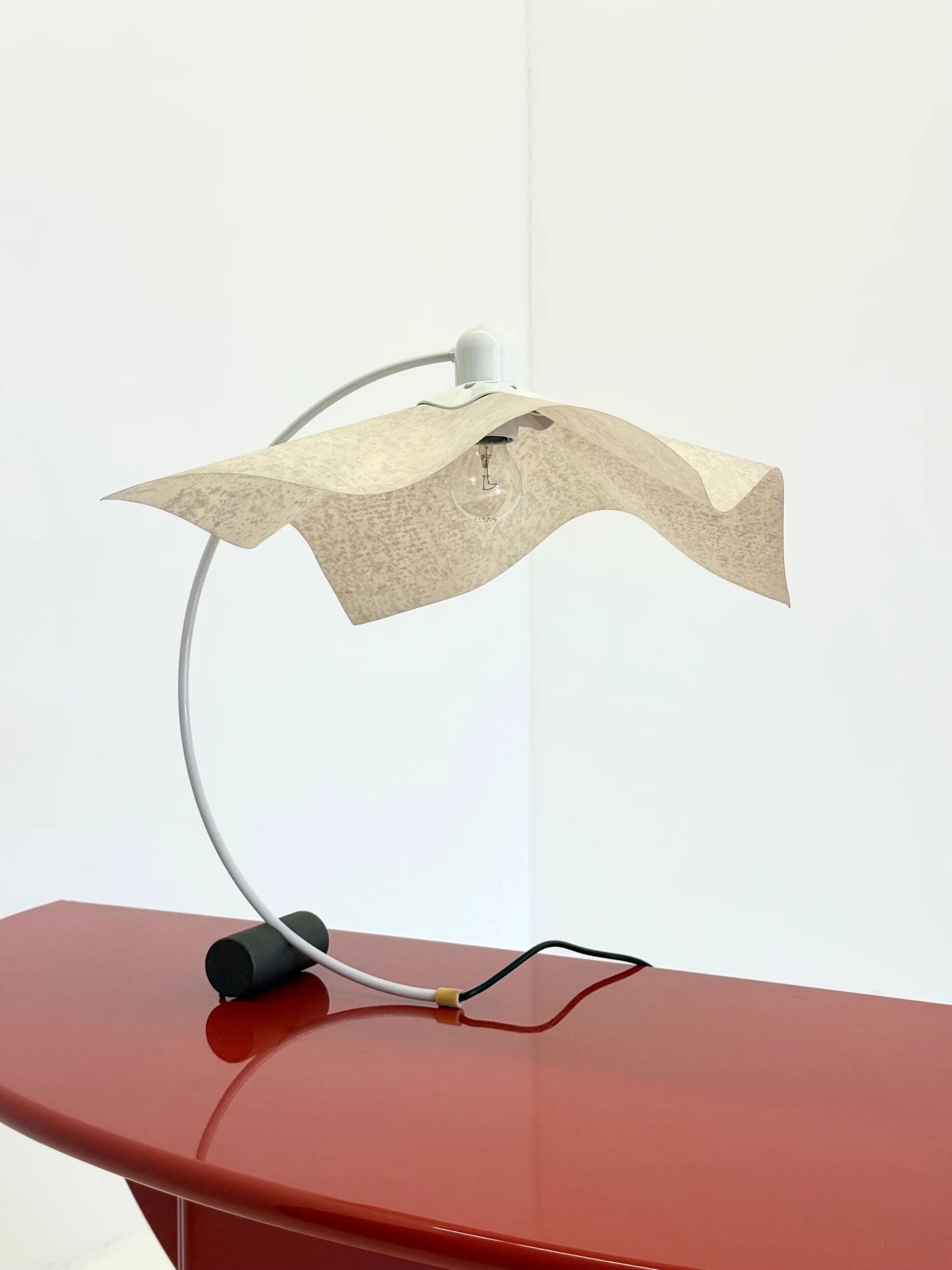 Area Curvea table lamp by Mario Bellini for Artemide