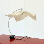 Lampe de table Area Curvea par Mario Bellini pour Artemide