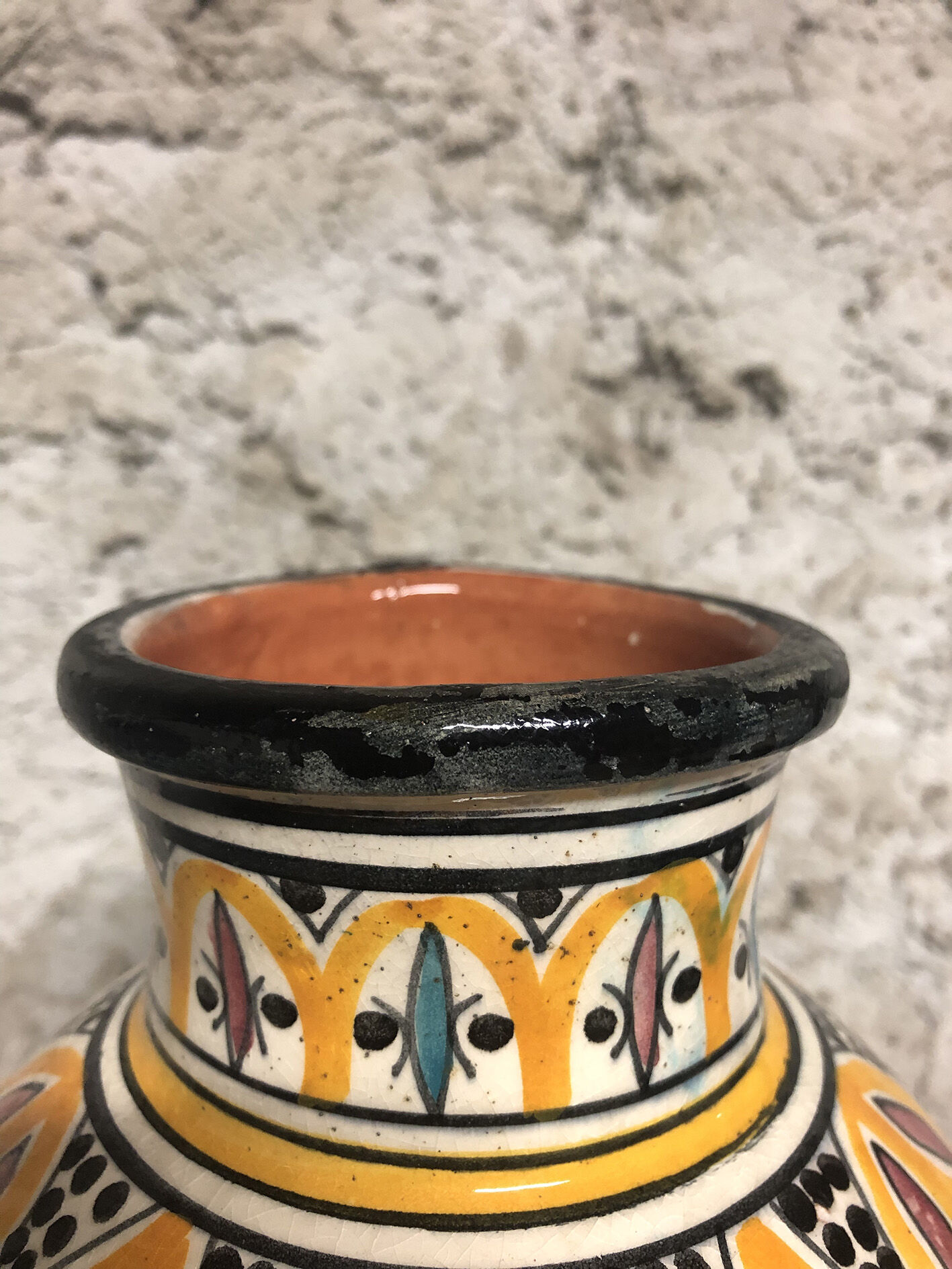 Large Moroccan Vase Safi yellow and black