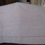 Old embroidered white Métis sheet