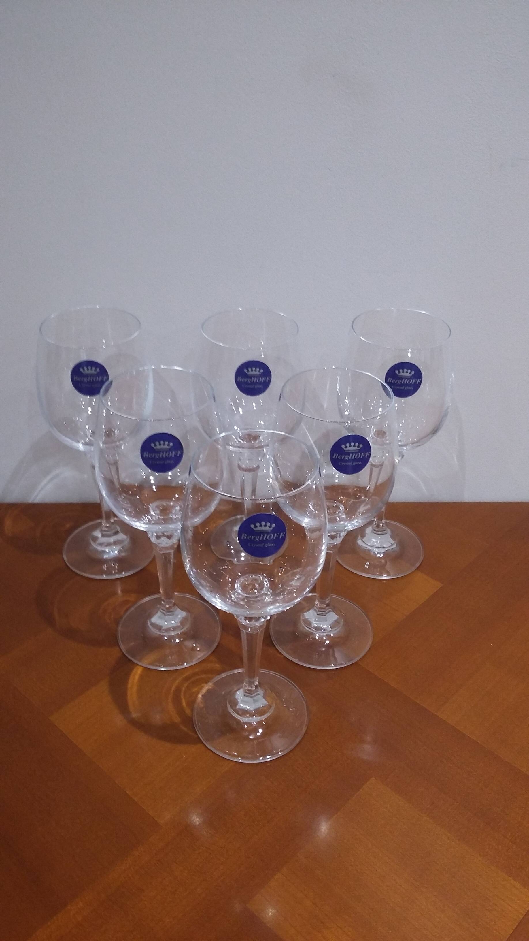 Very Nice Set of 6 Berghoff Crystal Wine Glasses