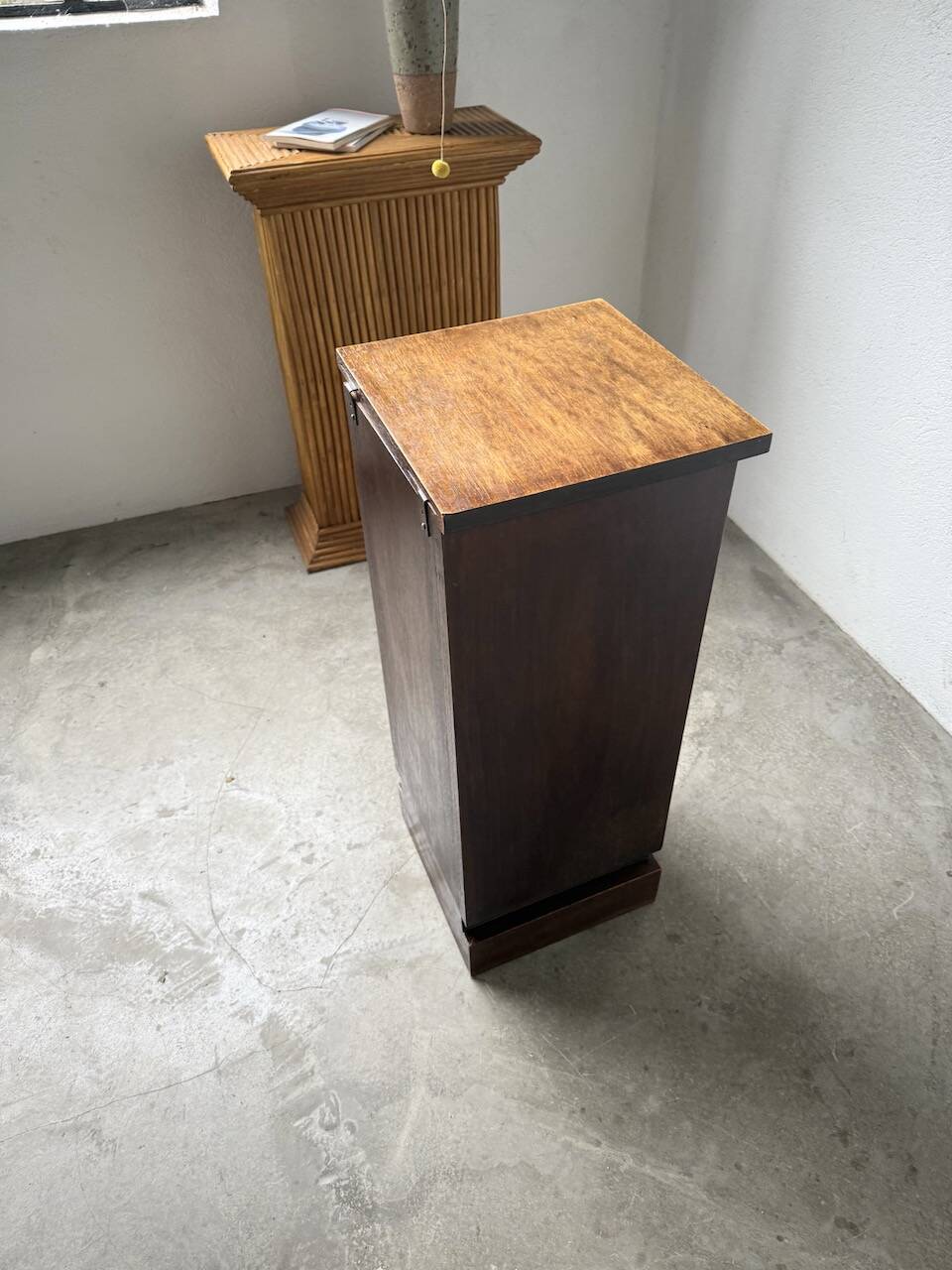 Dudouyt bedside table, oak, 1940.