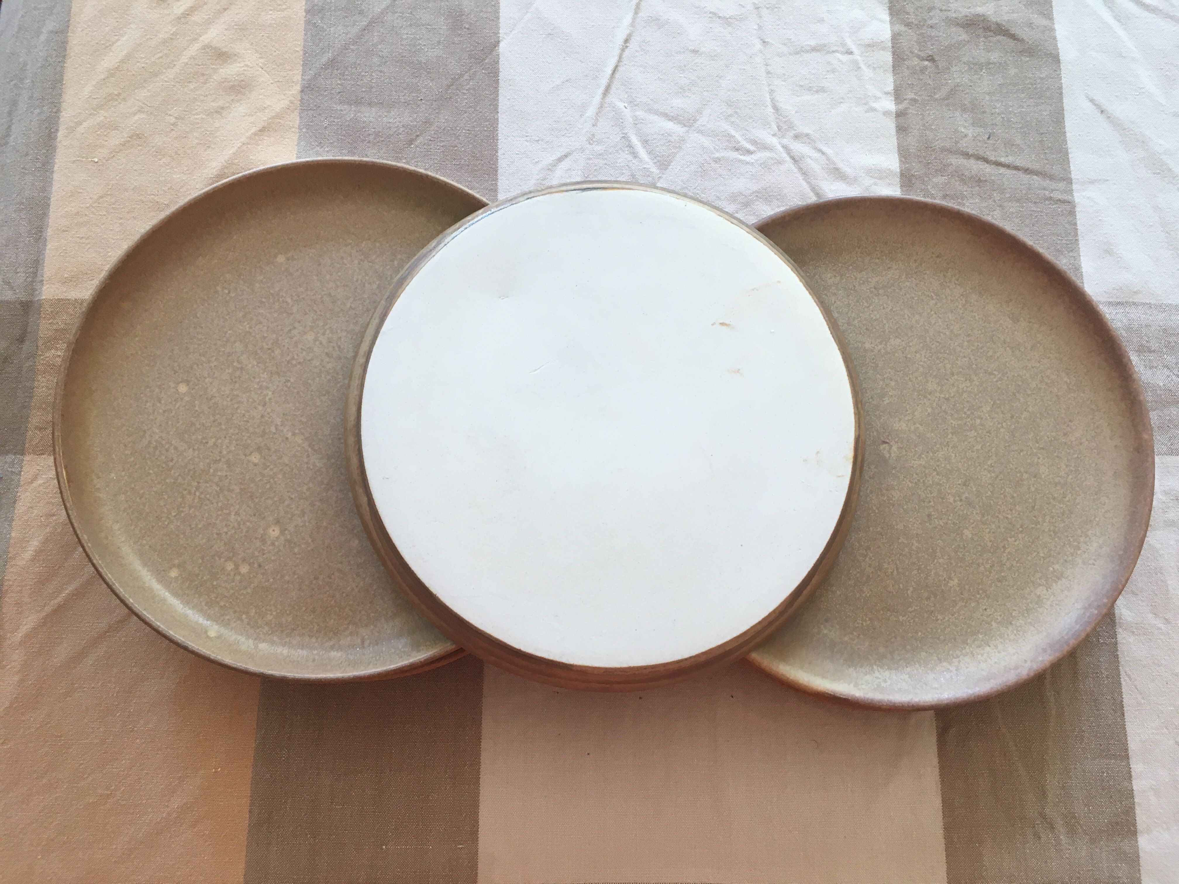 Lot of 8 flat sandstone plates