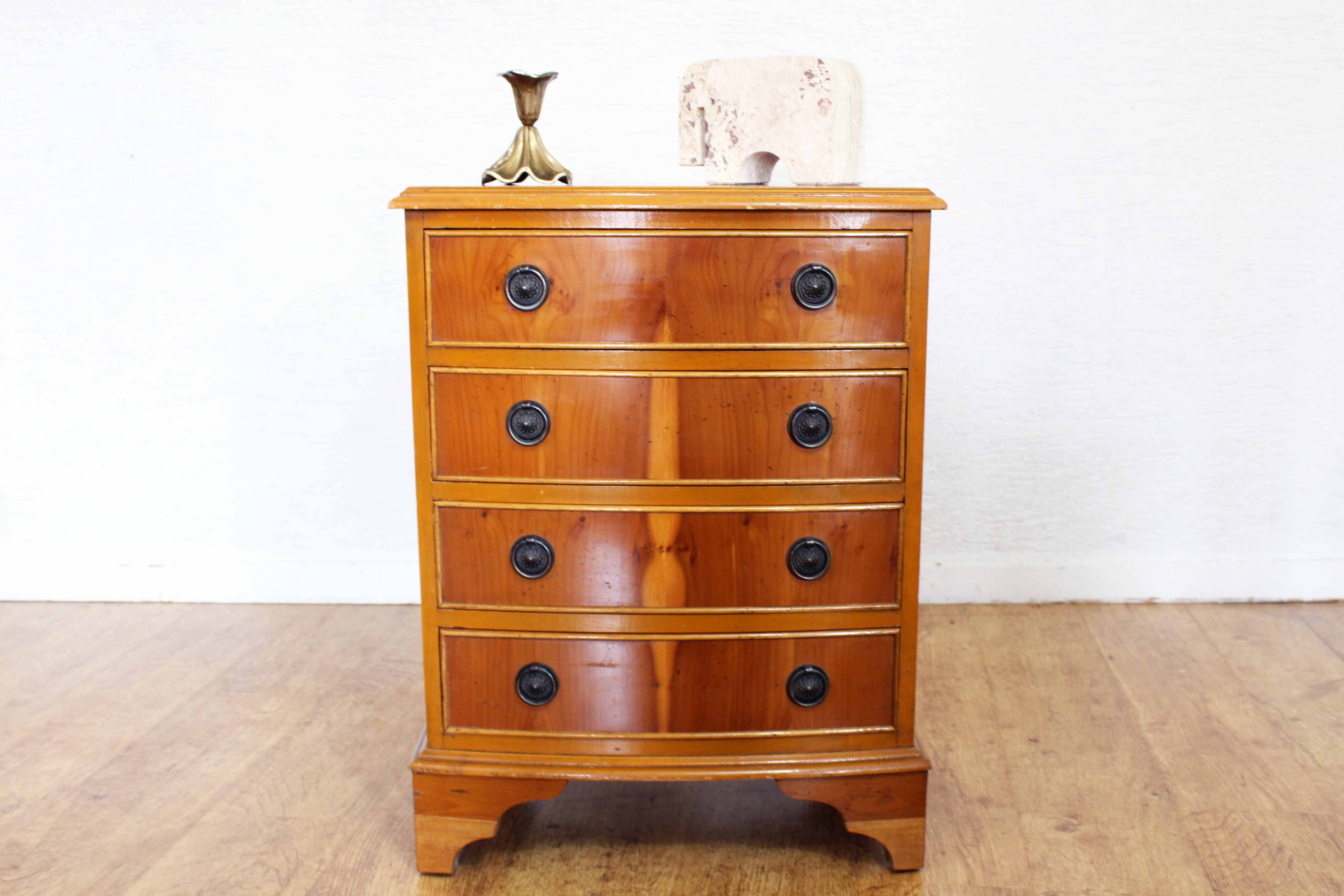 Small chest of drawers from the 50s