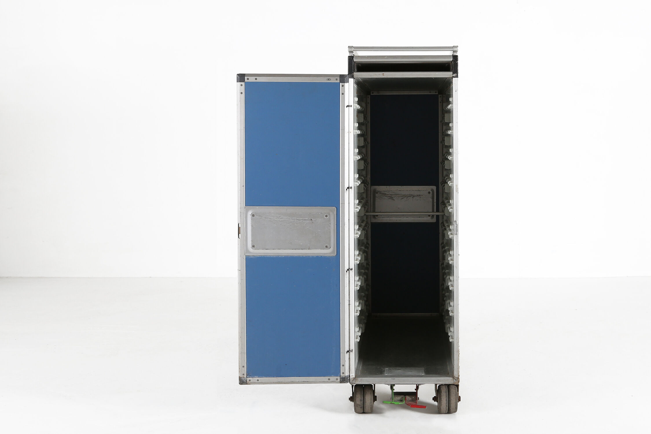 Industrial airplane trolley