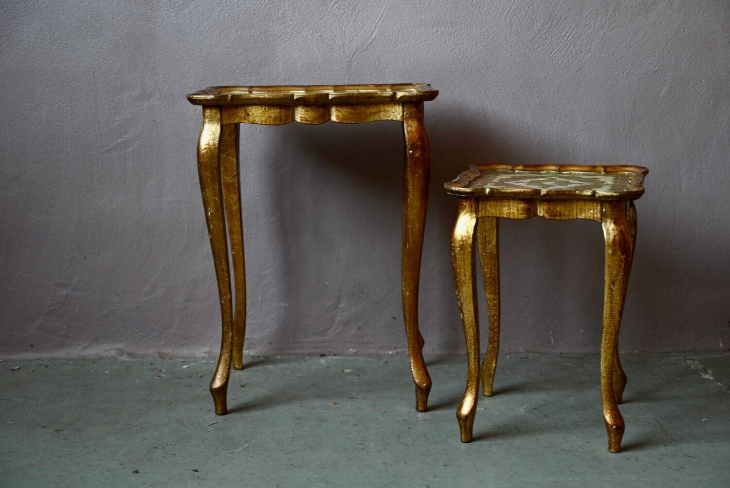 Nested tables in Florentine baroque style, gilded with gold leaf, Florence 1950s-60s.