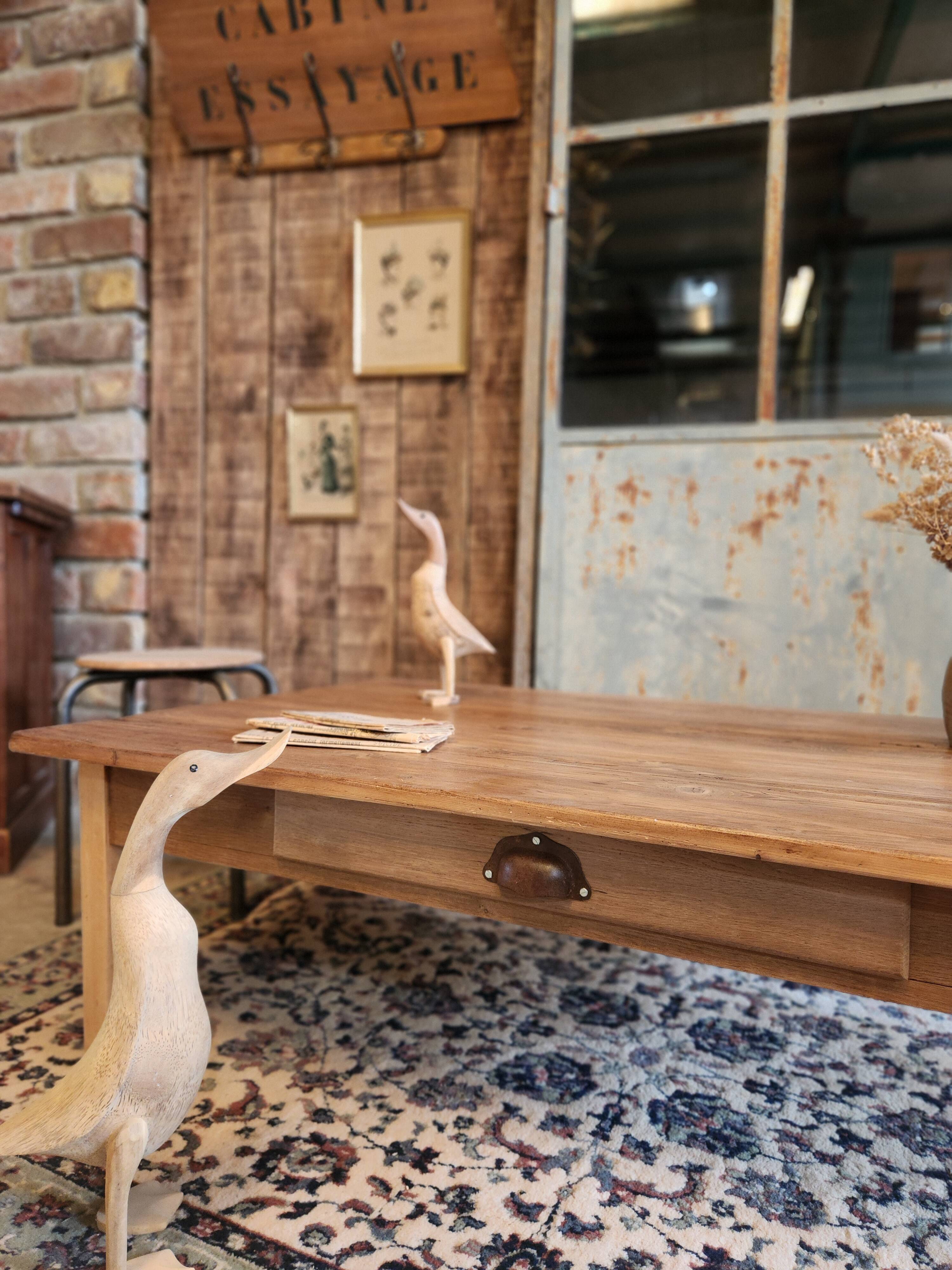 Table basse de ferme