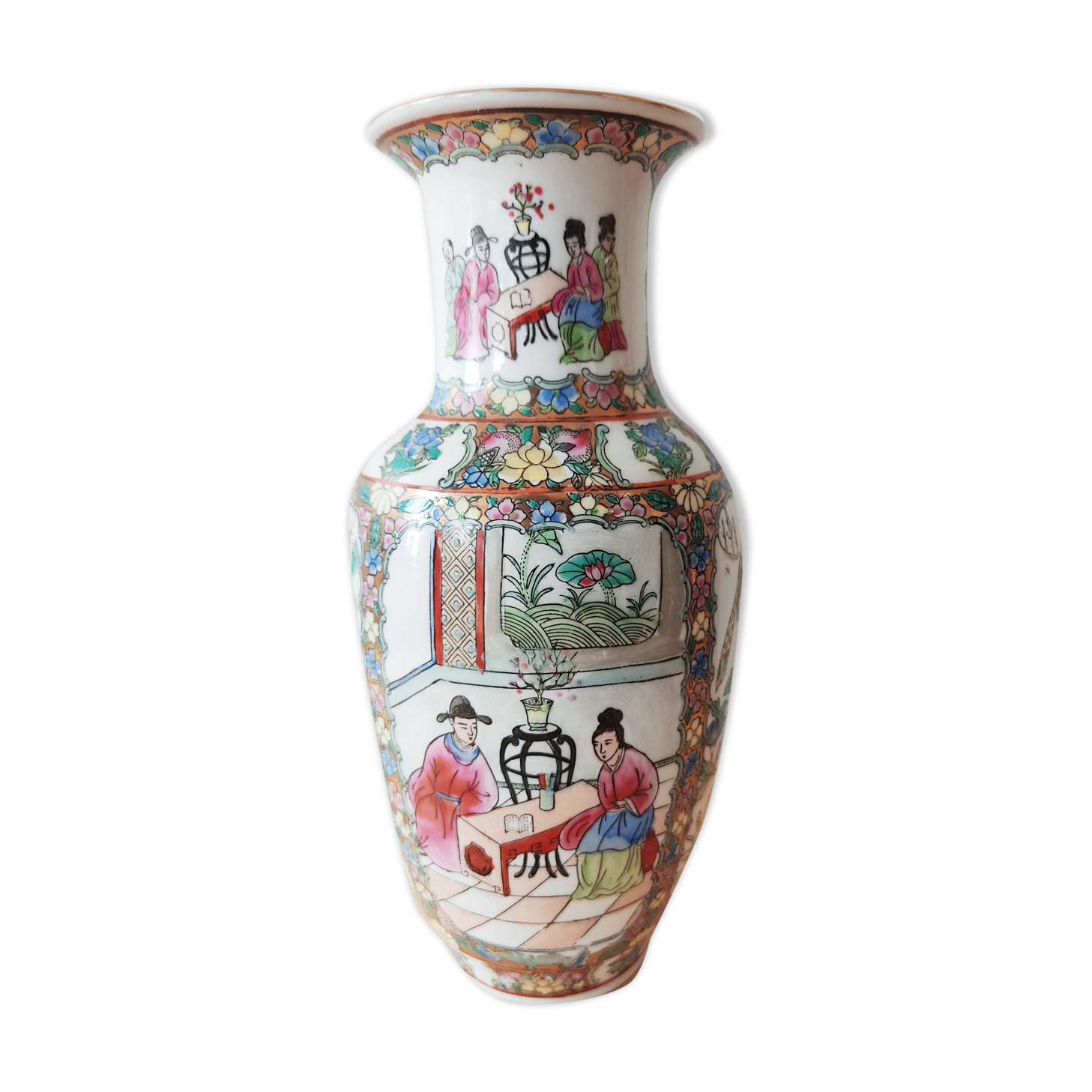 Porcelain vase china canton style