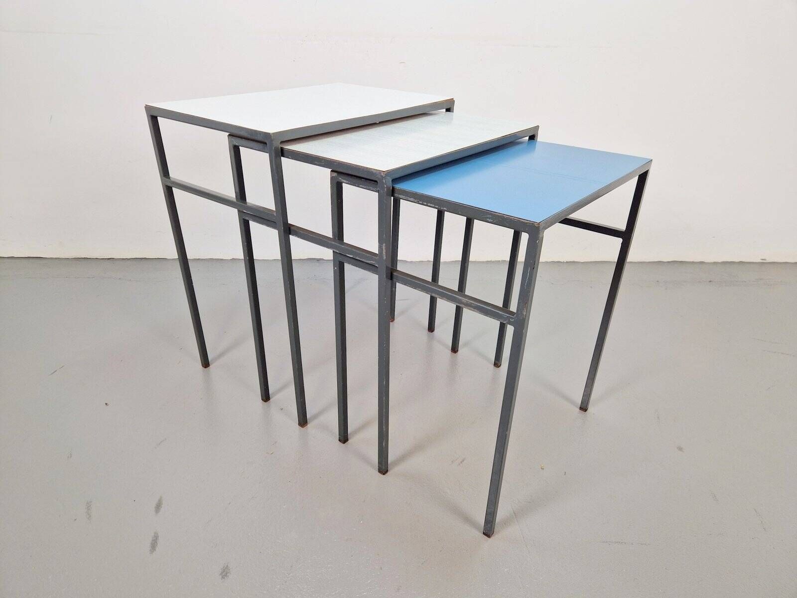 Vintage Mimi Nesting Tables in Metal and Teak by Formica, 1960s, Set of 3