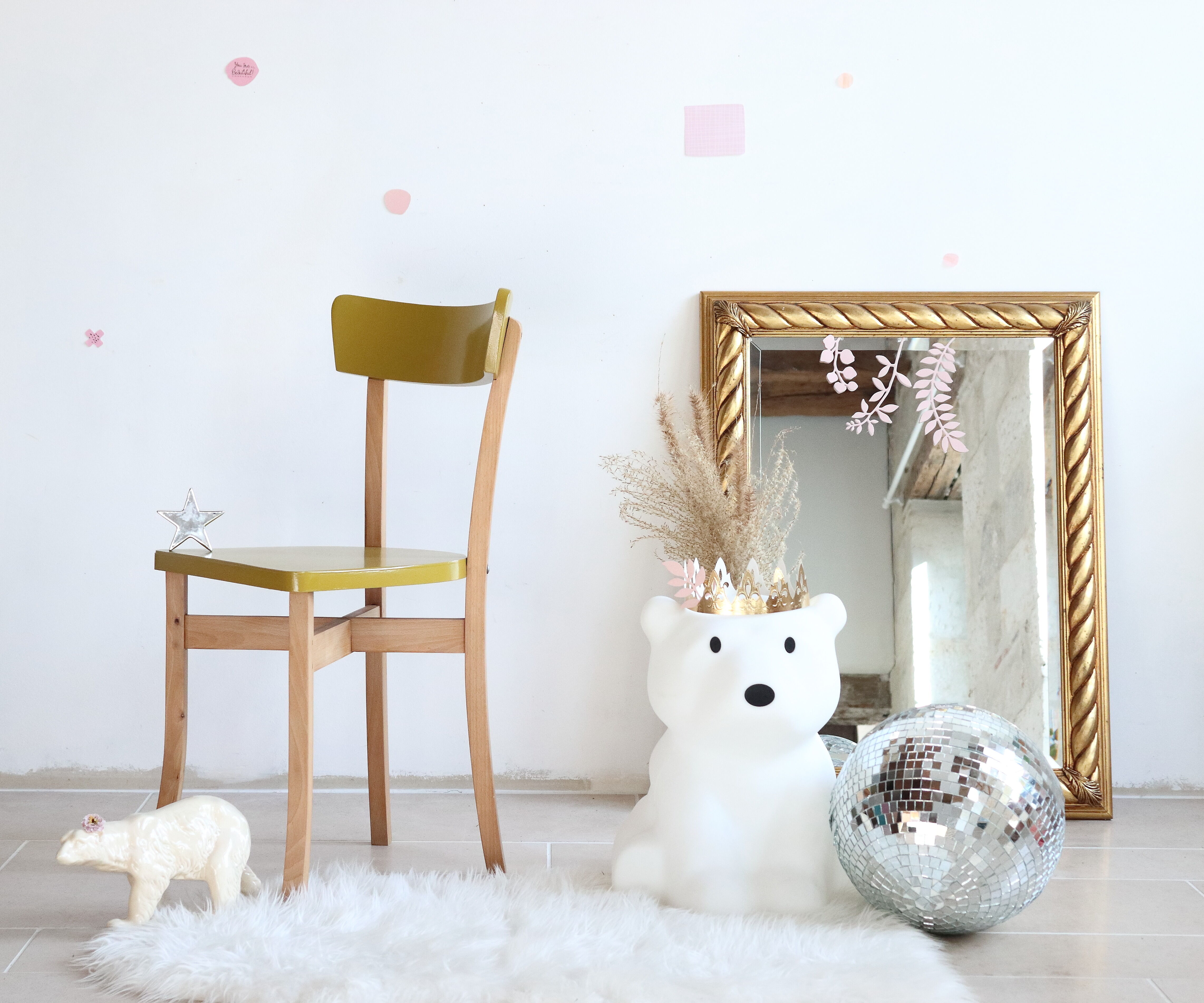 Vintage wooden bistro chair revisited