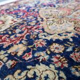 Antique 1920s Persian Kerman rug, floral medallion, red field, 273cm x 362cm