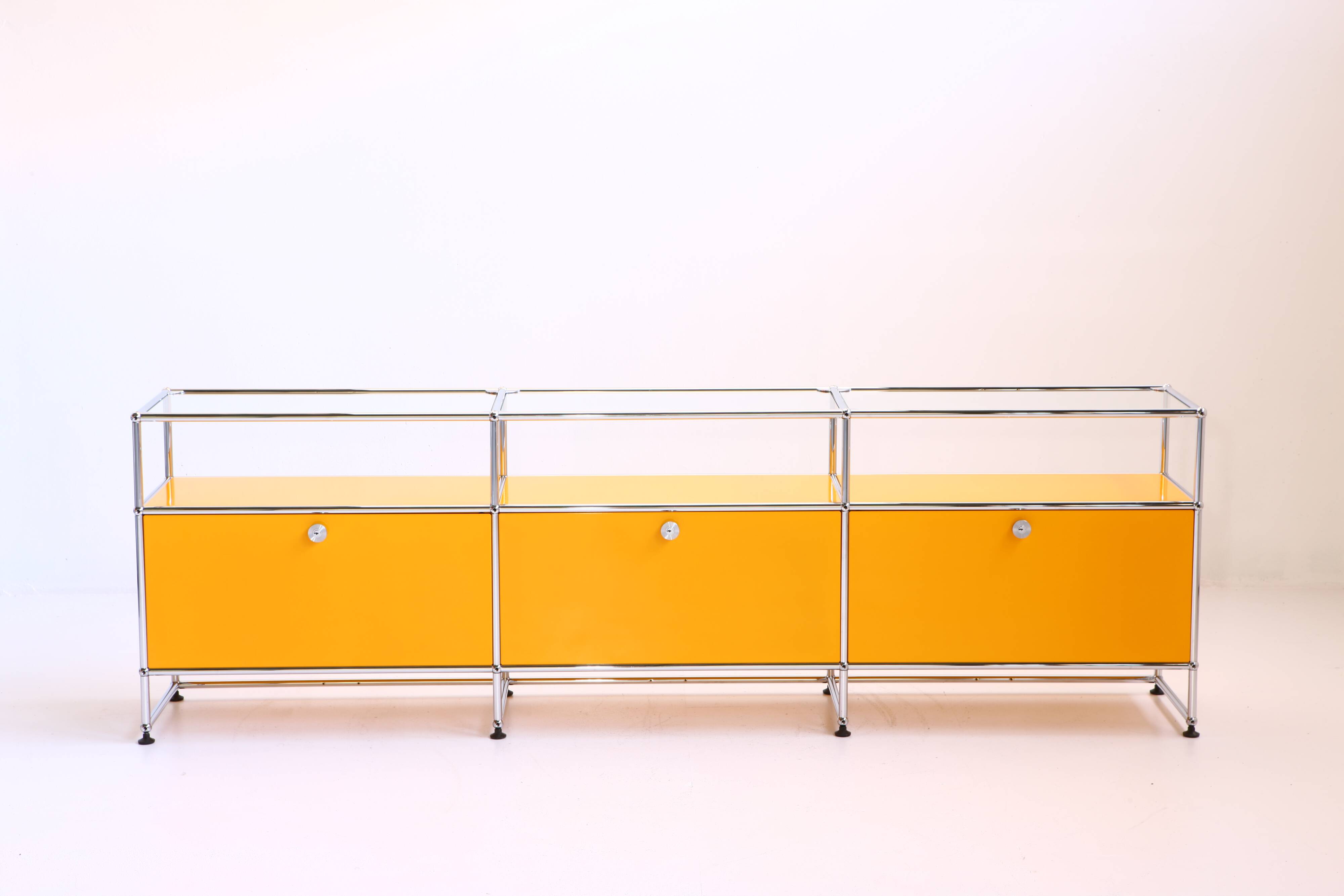 USM Haller low cabinet