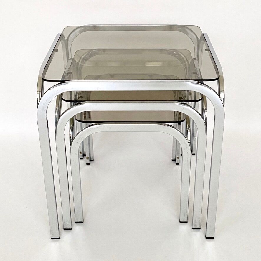 Vintage pull-out tables 70