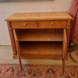 Pine chest
