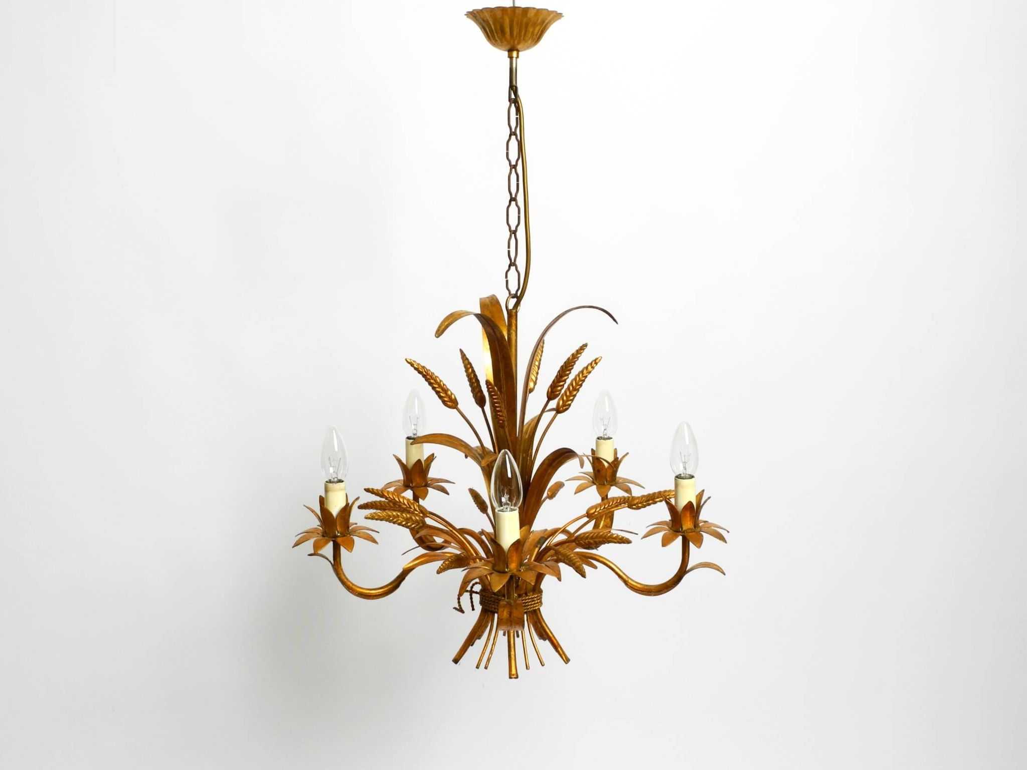Beautiful 1970s gold-plated 5-arm tall metal chandelier by Hans Kögl