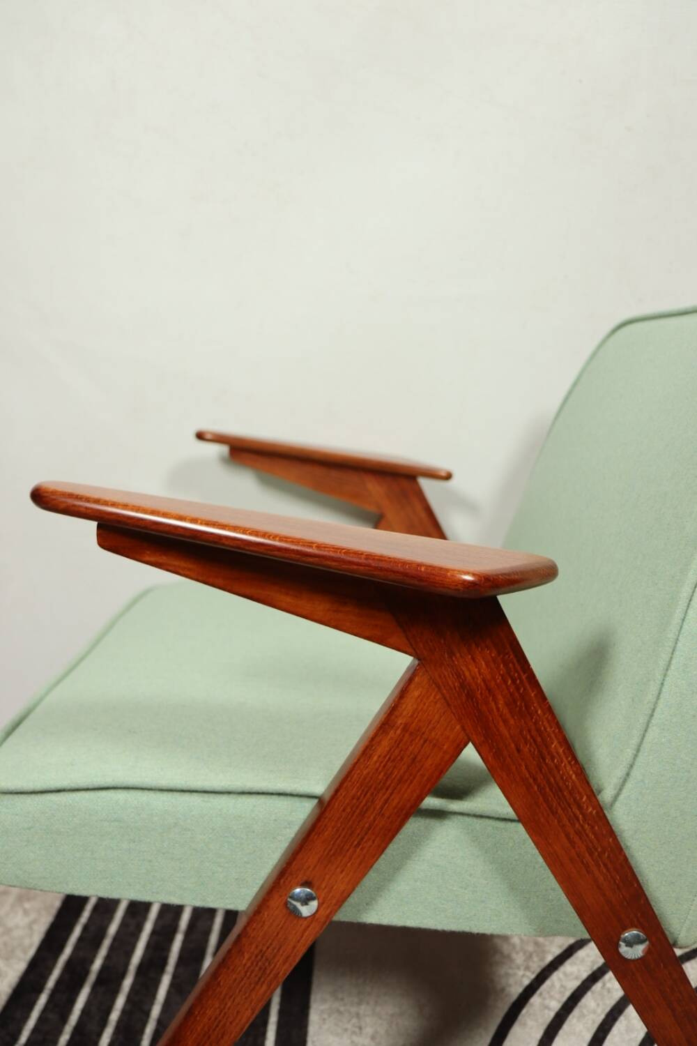 Vintage armchair in natural wool, Le vertu menthe, by Chierowski