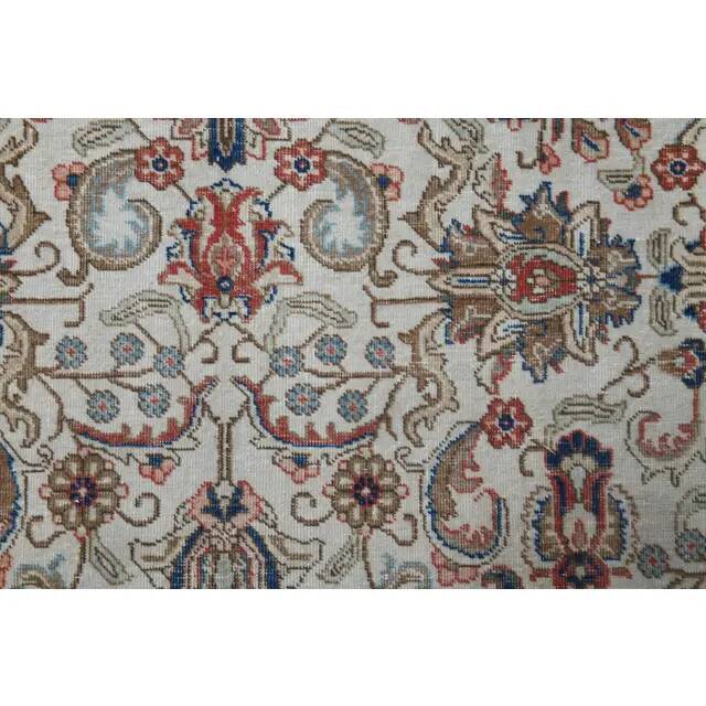 1960s Persian Handmade Wool Cotton Beige Oversized Area Rug 269x385