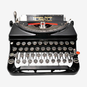 Typewriter Remington model 5T black usa revised ribbon new