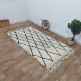 Azilal Berber rug in handmade wool 200 X 113 CM