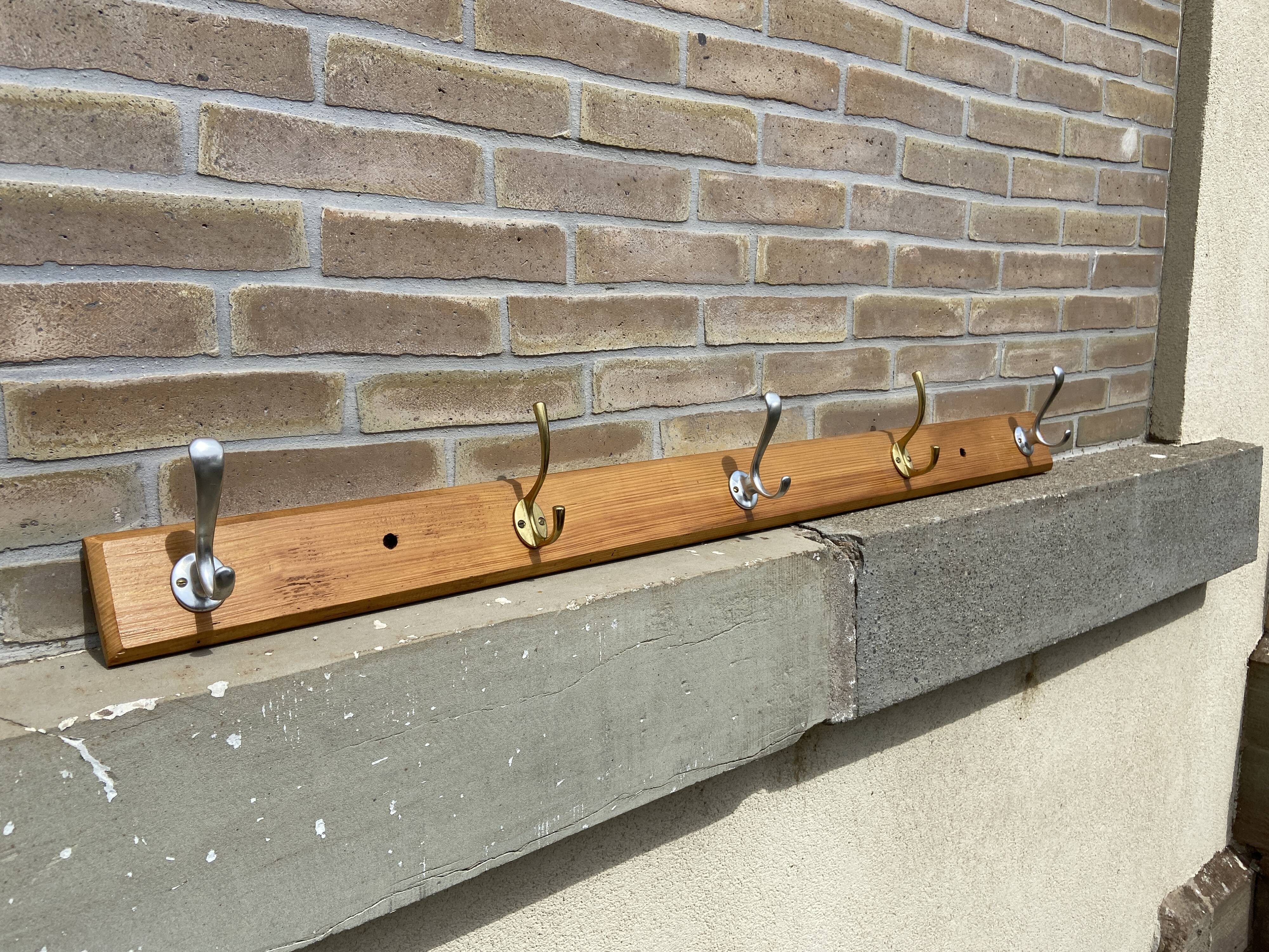 Wall coat rack in pine 1970