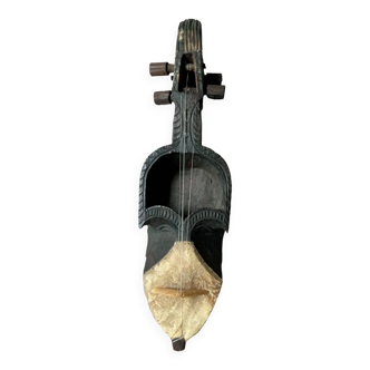 Sarangi népalais violon ancien d'Inde temple Khajuraho bouddhiste Népal XXe Magnifique sculptures et