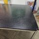Table bureau USM Haller – plateau plaqué chêne noir