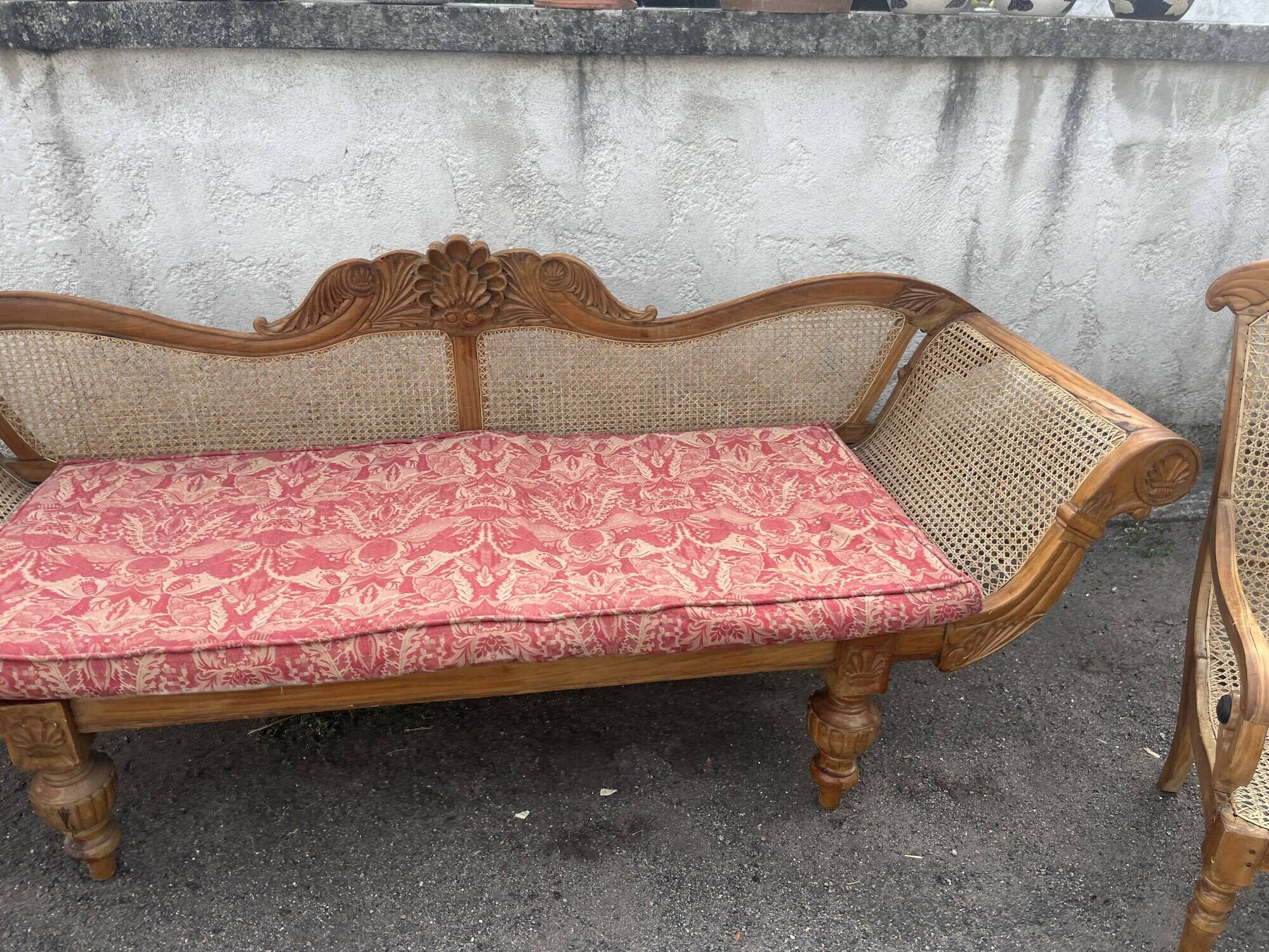 Colonial teak lounge: 3-seater sofa and 2 planter chairs.