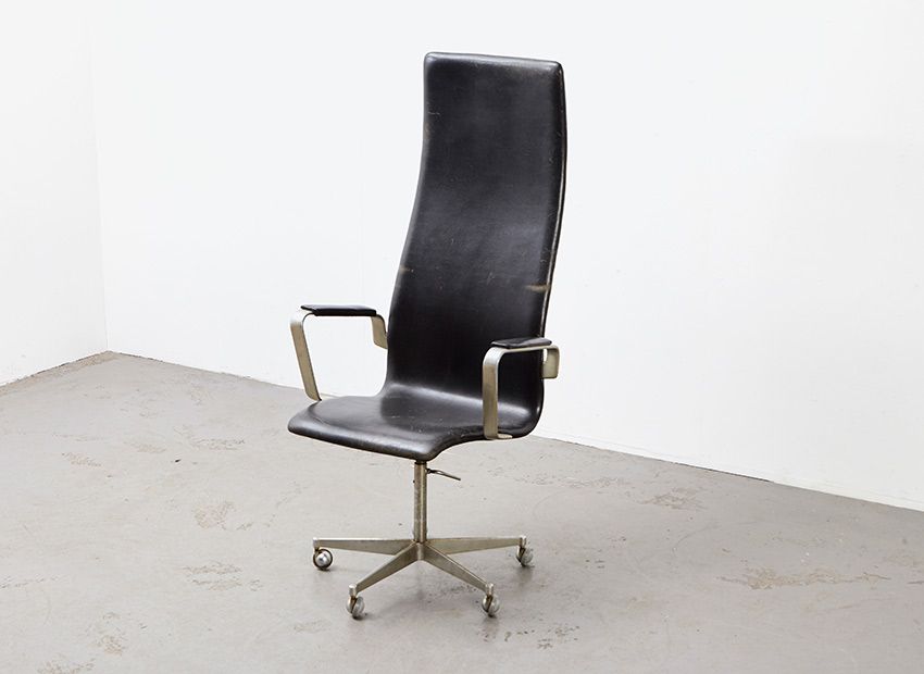 Arne Jacobsen Early Oxford Leather Desk Chair for Fritz Hansen 1965