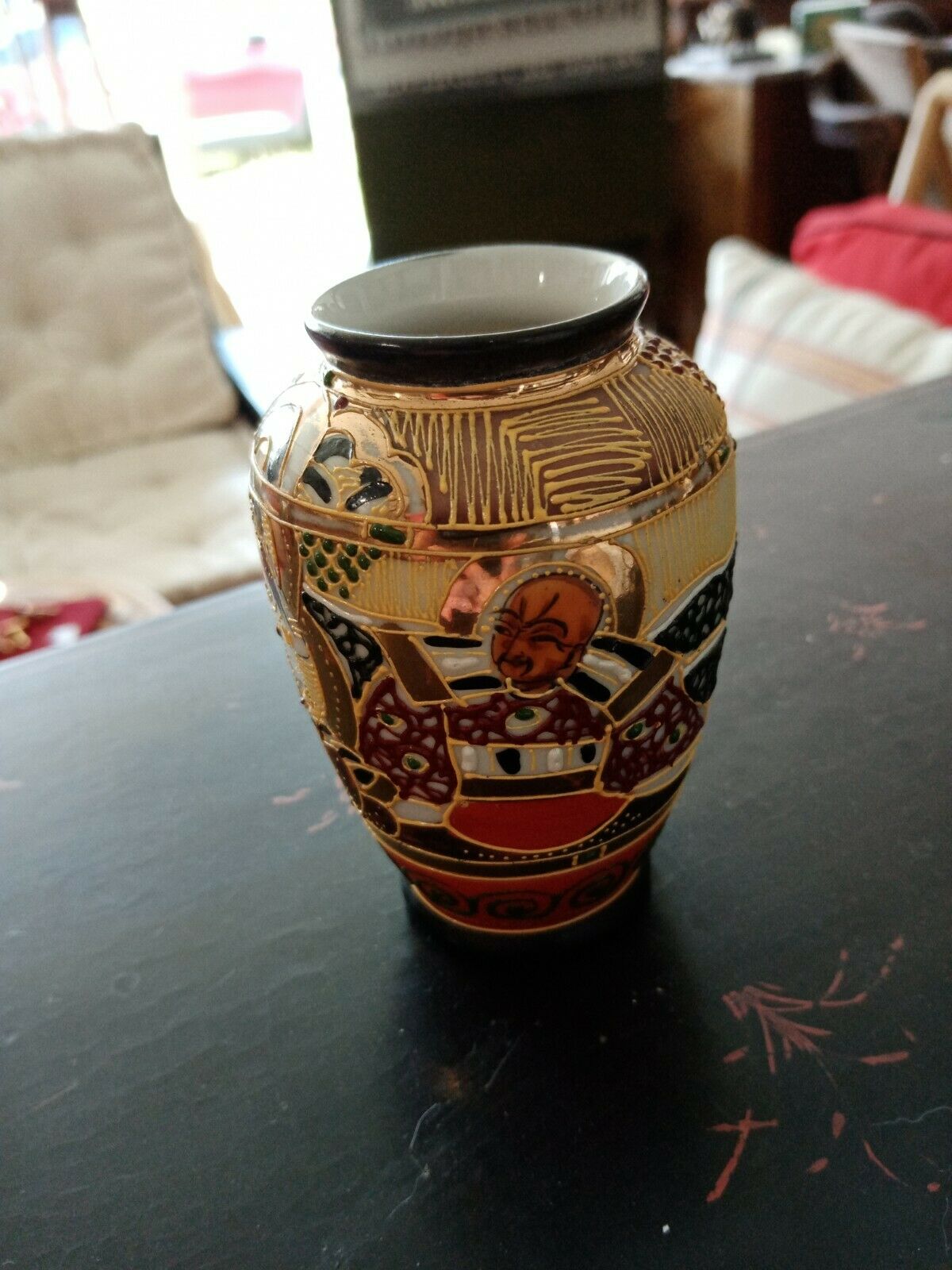 Vase asian porcelain pattern 10 cm high
