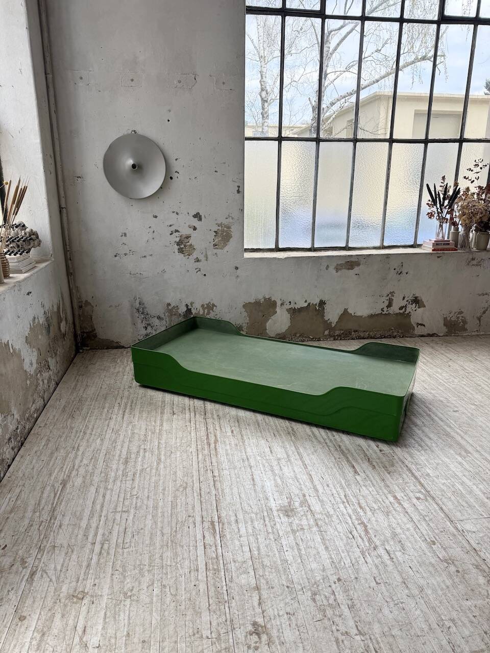 Ozoo single bed by Marc Berthier for Roche Bobois, 1967