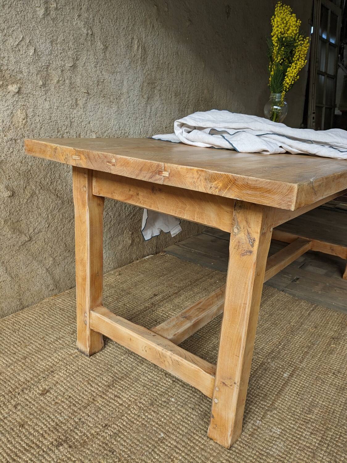 Elm farm table