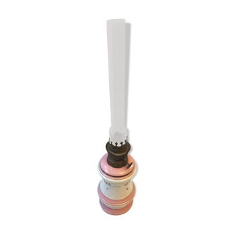 Ancienne lampe à pétrole en céramique