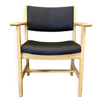 Fauteuil Hans Wegner "design scandinave" 1960.